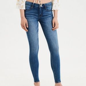 American Eagle Skinny Jeans